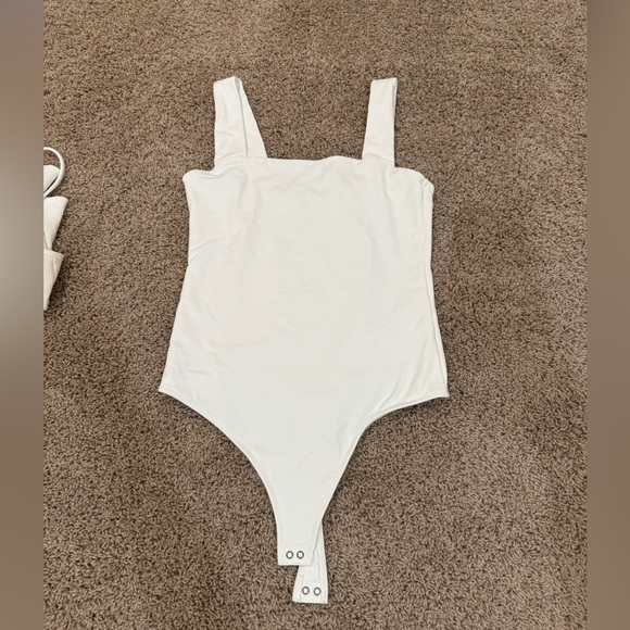 Abercrombie and Fitch thank top jumpsuit size medium - Picture 1 of 3